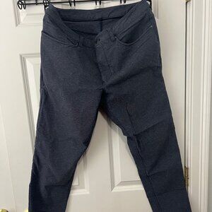 Lululemon ABC Pant Skinny Tech Canvas (34/28)